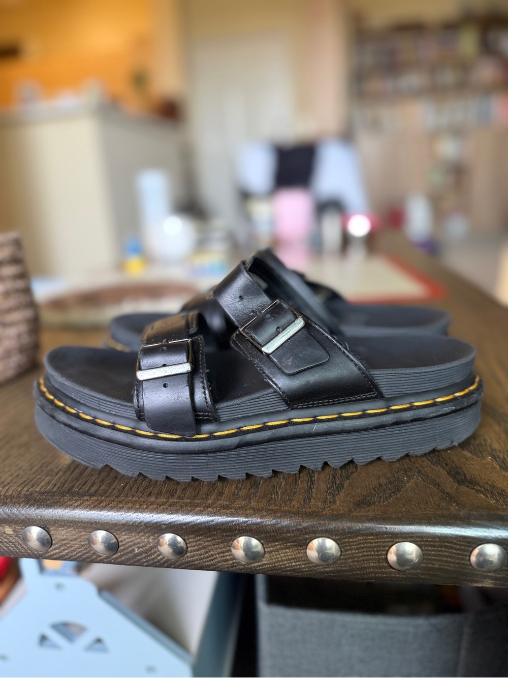 Dr. Martens Myles Platform Slide Sandals Black Leather Sz 9 Women’s / 8 Men’s - Picture 2 of 7